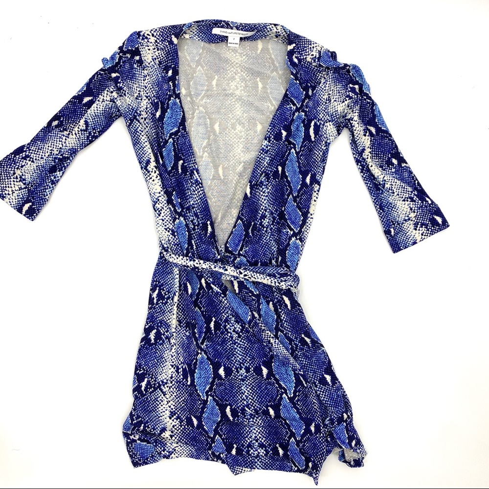 Dvf Host Picfaux Blue Python Silk Wrap Dress - image 6